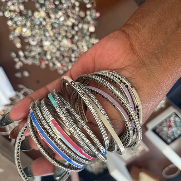 Meet your Posher, Dave - Picture 9 of 9